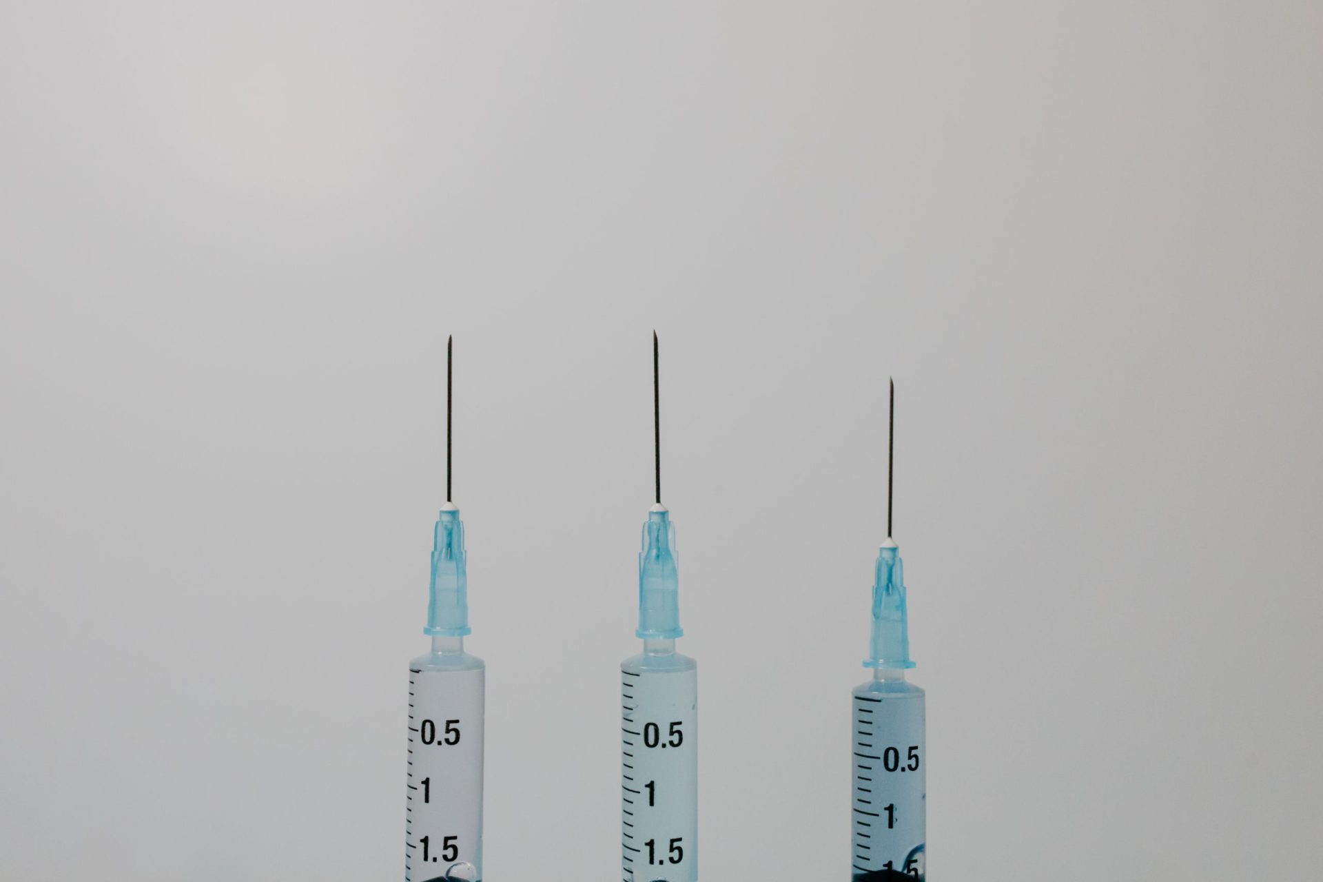 You are currently viewing Used Needle: Risks, Disposal, and Safety Guidelines